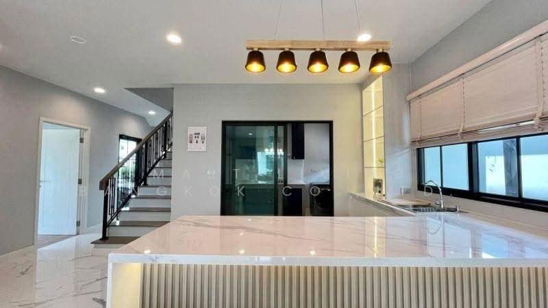 Setthasiri Bangna-Suvarnabhumi, Samut Prakan, 888 King Kaeo Road, Rachathewa, Bang Plee, Samut Prakan, 4 Bedrooms, 247 sqm, Single Detached House For Rent, by Smart Living Bangkok Co.,Ltd., 500292438 - DDproperty.com