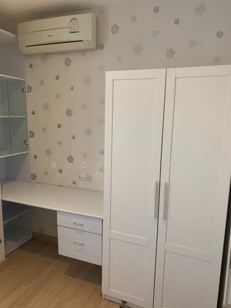 Life @ Sathorn 10, Bangkok, 48 Soi Sathorn 10, Sathorn Road, Silom, Bang Rak, Bangkok, 2 Bedrooms, 65 sqm, Condo For Rent, by Boonraksa Sopak, 500292460 - DDproperty.com