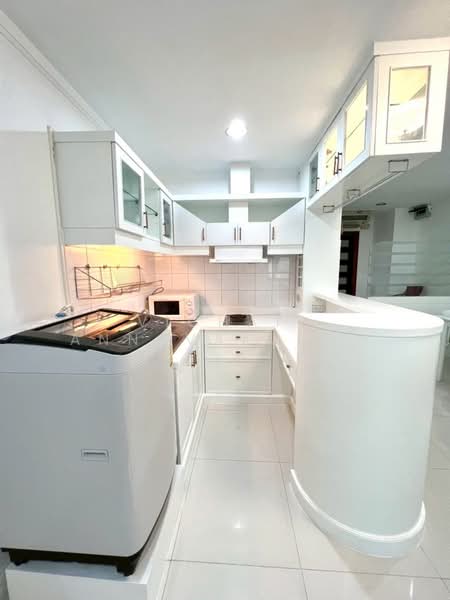 Supalai Place Sukhumvit 39, Bangkok, 175-179 Soi Sukhumvit 39 Sukhumvit Road, Khlong Tan Nua, Watthana, Bangkok, 1 Bedroom, 50 sqm, Condo For Rent, by Vichai  Annavakulthorn, 500292463 - DDproperty.com