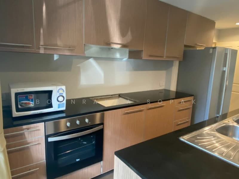 Veranda Ville, Bangkok, Soi Sukhumvit 38, Phra Kanong, Khlong Toei, Bangkok, 3 Bedrooms, 350 sqm, Single Detached House For Rent, by Boonraksa Sopak, 500292466 - DDproperty.com