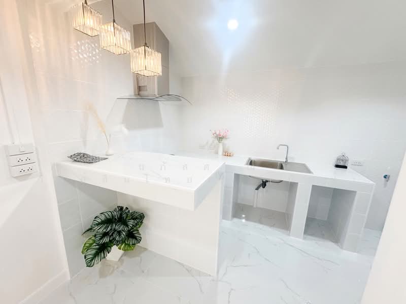 For Sale - หมู่บ้าน บก.ทหารสูงสุด ซ.รามอินทรา46 แขวงราม​อินทรา เขตคันนายาว, Bangkok