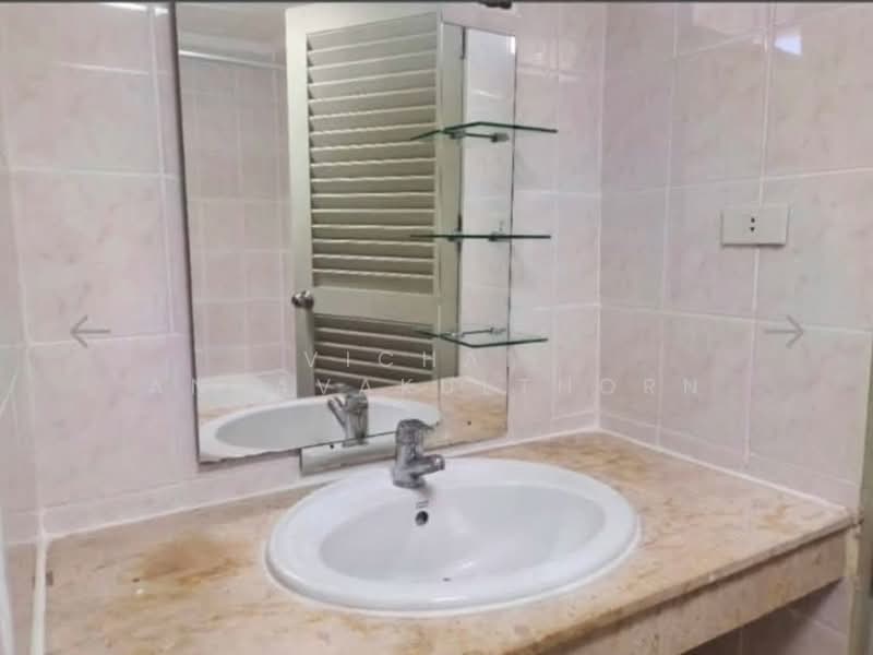 Grand 39 Tower, Bangkok, Soi Sukhumvit 39, Khlong Tan Nua, Watthana, Bangkok, 1 Bedroom, 150 sqm, Apartment For Rent, by Vichai  Annavakulthorn, 500292513 - DDproperty.com