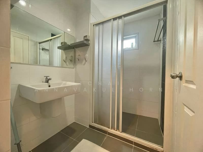 Aspire Rama 9, Bangkok, Soi Rama 9, Rama 9 Road, Huai Khwang, Huai Khwang, Bangkok, 2 Bedrooms, 50 sqm, Condo For Rent, by Vichai  Annavakulthorn, 500292546 - DDproperty.com
