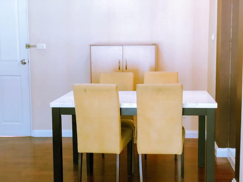 For Rent - 49 Plus, Bangkok