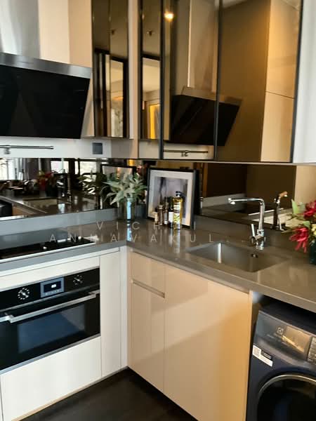 Park Thonglor Tower, Bangkok, Khlong Tan Nua, Watthana, Bangkok, 2 Bedrooms, 62 sqm, Condo For Rent, by Vichai  Annavakulthorn, 500292556 - DDproperty.com