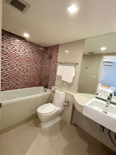 Le Nice Ekamai, Bangkok, Sukhumvit 63 Road, Phra Kanong Nua, Watthana, Bangkok, 1 Bedroom, 40 sqm, Condo For Rent, by Vichai  Annavakulthorn, 500292581 - DDproperty.com