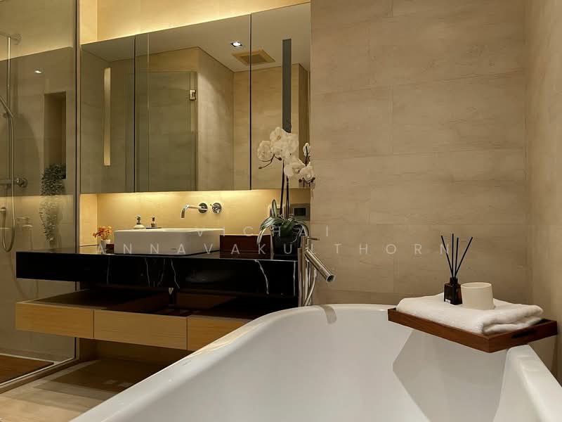 Saladaeng Residences, Bangkok, 29/1 North Sathorn Road, Silom, Bang Rak, Bangkok, 2 Bedrooms, 96 sqm, Condo For Rent, by Vichai  Annavakulthorn, 500292629 - DDproperty.com