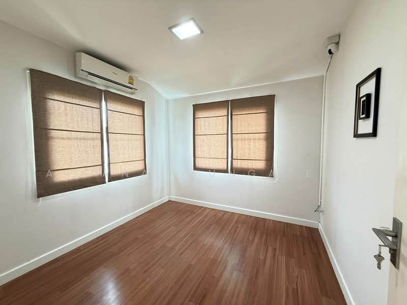 Mantana Lake Watcharapol, Bangkok, Sukhaphiban 5 Road, O-Ngoen, Sai Mai, Bangkok, 3 Bedrooms, 136 sqm, Single Detached House For Sale, by Atsanai Tungateja, 500292634 - DDproperty.com