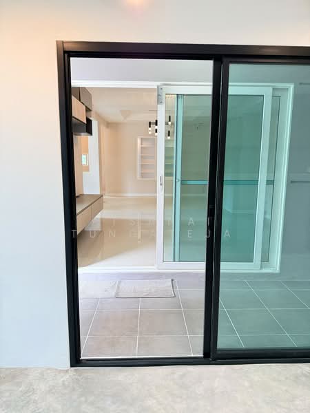 Mantana Lake Watcharapol, Bangkok, Sukhaphiban 5 Road, O-Ngoen, Sai Mai, Bangkok, 3 Bedrooms, 136 sqm, Single Detached House For Sale, by Atsanai Tungateja, 500292634 - DDproperty.com