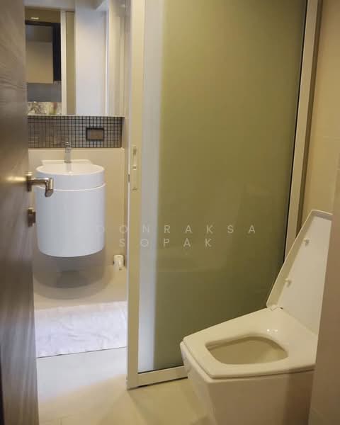 Rhythm Sathorn, Bangkok, 141 Soi Sathorn 21, Yan Nawa, Sathon, Bangkok, 1 Bedroom, 35 sqm, Condo For Rent, by Boonraksa Sopak, 500292647 - DDproperty.com