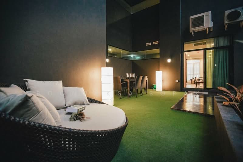 The Capital Ekamai-Thonglor, Bangkok, 2898 New Petchaburi Rd, Bang Kapi, Huai Khwang, Bangkok, 3 Bedrooms, 170 sqm, Condo For Rent, by Boonraksa Sopak, 500292673 - DDproperty.com