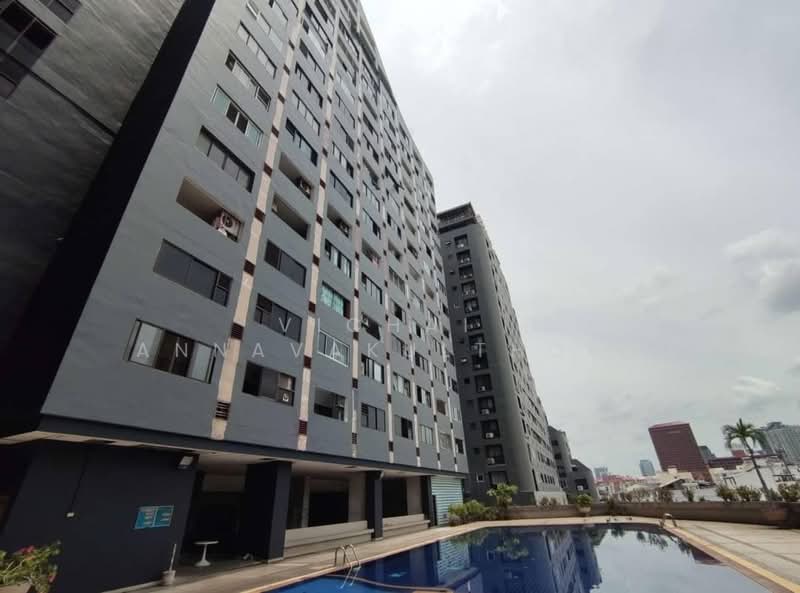 Srivara Mansion, Bangkok, Chan Muang, Din Daeng, Din Daeng, Bangkok, 3 Bedrooms, 150 sqm, Condo For Rent, by Vichai  Annavakulthorn, 500292708 - DDproperty.com
