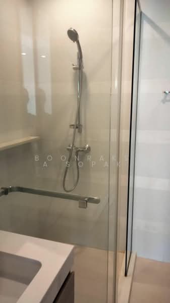 Keyne by Sansiri, Bangkok, 766 Sukhumvit Road, Khlong Toei, Khlong Toei, Bangkok, 2 Bedrooms, 76 sqm, Condo For Rent, by Boonraksa Sopak, 500292714 - DDproperty.com