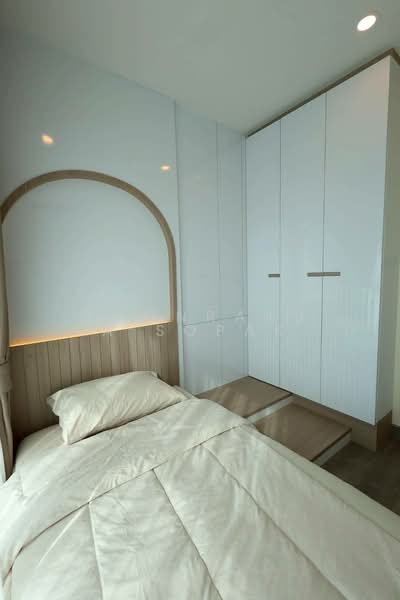 Lumpini Place Ratchada-Sathu, Bangkok, 501 3 Sathu Pradit 27 Alley, Chong Nonsi, Yan Nawa, Bangkok, 2 Bedrooms, 43 sqm, Condo For Rent, by Boonraksa Sopak, 500292730 - DDproperty.com