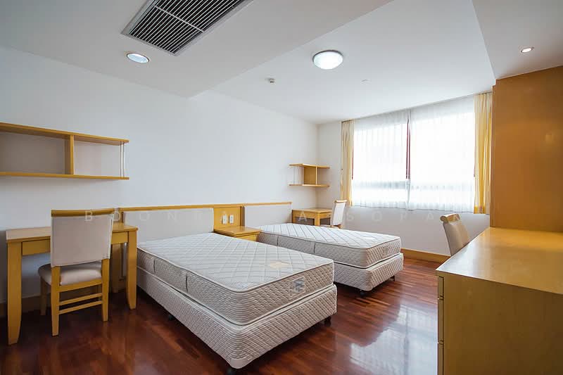 Krungthep Thani Tower, Bangkok, 56 Soi Sukhumvit 24, Khong Tan, Khlong Toei, Bangkok, 3 Bedrooms, 230 sqm, Condo For Rent, by Boonraksa Sopak, 500292732 - DDproperty.com