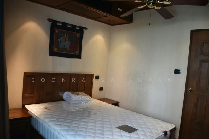 Diamond Tower, Bangkok, Silom, Silom, Bang Rak, Bangkok, 2 Bedrooms, 128 sqm, Condo For Rent, by Boonraksa Sopak, 500292750 - DDproperty.com