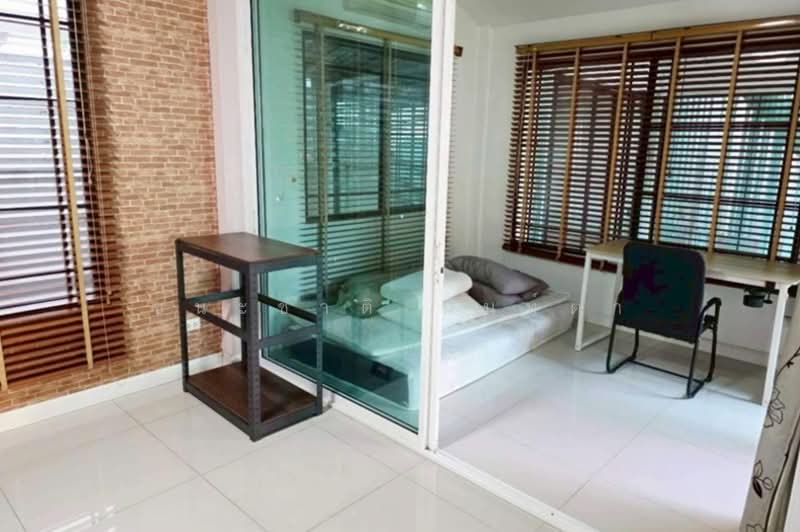 Mantana Lake Watcharapol, Bangkok, Sukhaphiban 5 Road, O-Ngoen, Sai Mai, Bangkok, 6 Bedrooms, 300 sqm, Single Detached House For Sale, by ชนะชาติ นนท์ตา, 500292801 - DDproperty.com