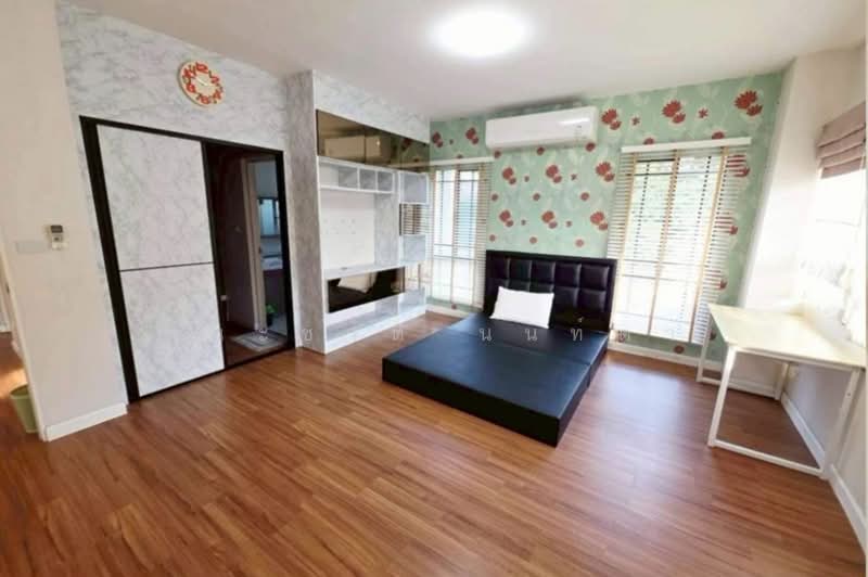 Mantana Lake Watcharapol, Bangkok, Sukhaphiban 5 Road, O-Ngoen, Sai Mai, Bangkok, 6 Bedrooms, 300 sqm, Single Detached House For Sale, by ชนะชาติ นนท์ตา, 500292801 - DDproperty.com