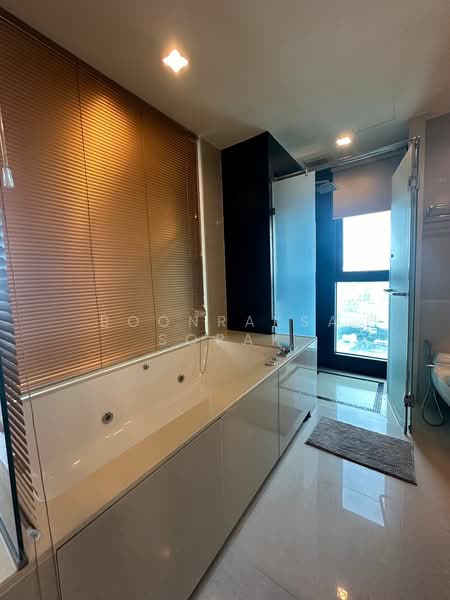 The Address Sathorn, Bangkok, 98 Sathorn Nua Road, Silom, Bang Rak, Bangkok, 2 Bedrooms, 75 sqm, Condo For Rent, by Boonraksa Sopak, 500292826 - DDproperty.com