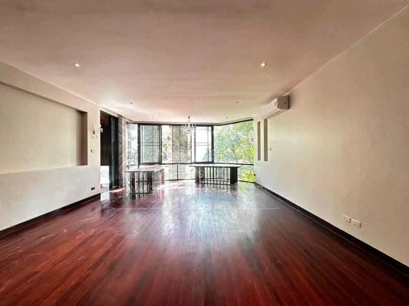 3-BR House, Bangkok, Khlong Tan Nua, Watthana, Bangkok, 3 Bedrooms, 375 sqm, Single Detached House For Rent, by Boonraksa Sopak, 500292955 - DDproperty.com