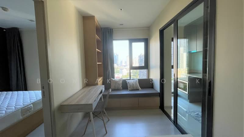 Rhythm Sukhumvit 36-38, Bangkok, 55 Soi Sukhumvit 36, Sukhumvit Road, Phra Kanong, Khlong Toei, Bangkok, 1 Bedroom, 34 sqm, Condo For Rent, by Boonraksa Sopak, 500292972 - DDproperty.com