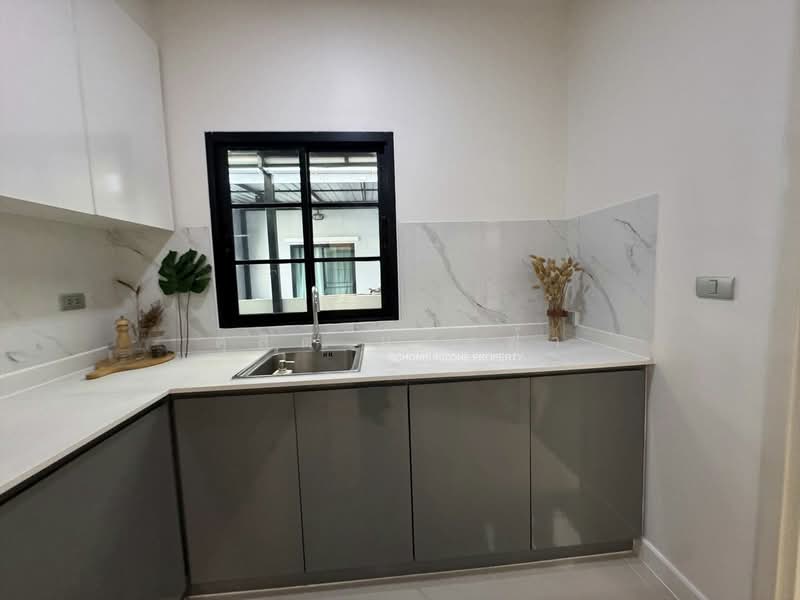 For Sale - ขายบ้านเดี่ยวใหม่หลังมุม ม.มณีรินทร์พาร์ค บางพระ ศรีราชา, Chon Buri (Pattaya)