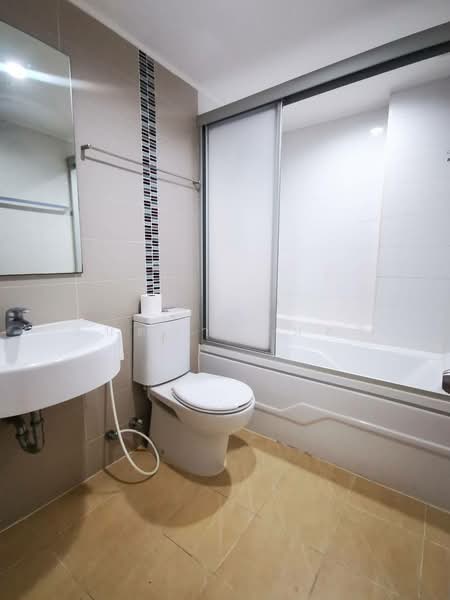 Lumpini Place Rama 9-Ratchada, Bangkok, Rama 9 Road, Huai Khwang, Huai Khwang, Bangkok, 2 Bedrooms, 71 sqm, Condo For Rent, by Jintana Limsri, 500292997 - DDproperty.com