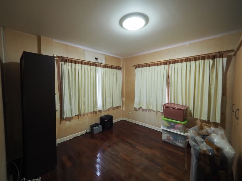 Moobaan Parichard 345, Pathum Thani, 345 Road, Bang Khu Wat, Muang Pathum Thani, Pathum Thani, 4 Bedrooms, 260 sqm, Single Detached House For Sale, by Tanunchaya Ratchatapinyaporn, 500293004 - DDproperty.com