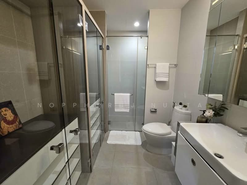 Noble Ploenchit, Bangkok, 1035 Ploenchit  Road, Lumphini, Pathum Wan, Bangkok, 1 Bedroom, 45 sqm, Condo For Rent, by Noppharuj Nunta, 500293018 - DDproperty.com
