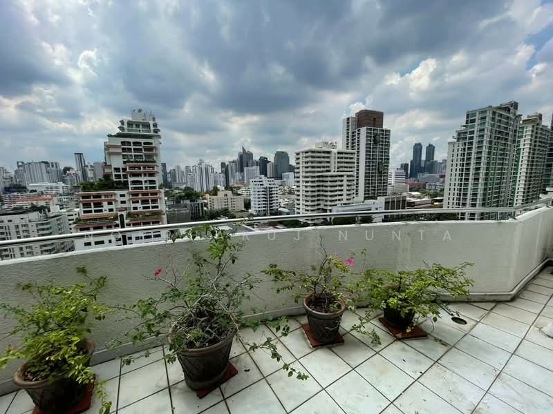 Supalai Place Sukhumvit 39, Bangkok, 175-179 Soi Sukhumvit 39 Sukhumvit Road, Khlong Tan Nua, Watthana, Bangkok, 2 Bedrooms, 142 sqm, Condo For Sale, by Noppharuj Nunta, 500293022 - DDproperty.com