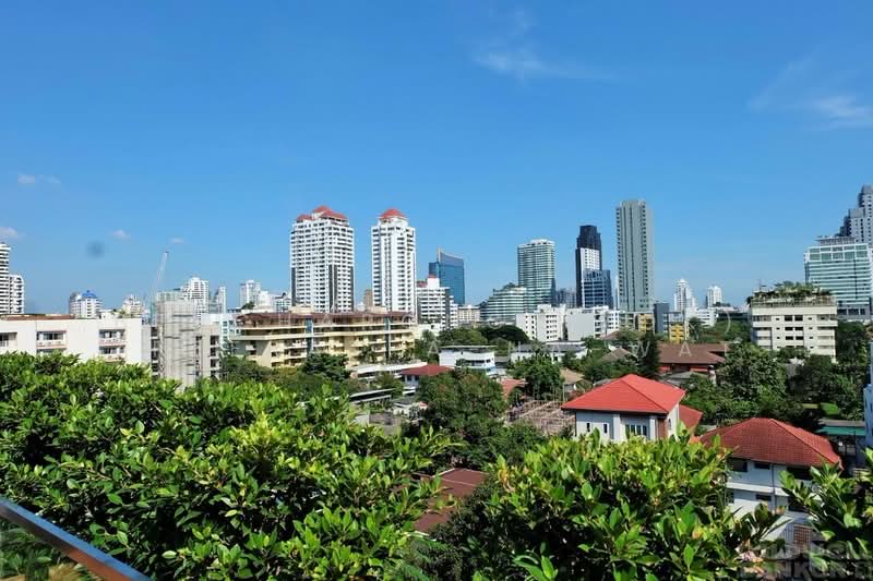Liv @ 49, Bangkok, 9 Sukhumvit 49 Rd, Khlong Tan Nua, Watthana, Bangkok, 1 Bedroom, 50 sqm, Condo For Rent, by Bencharong (Yok) Treerat-a-na-wat, 500293090 - DDproperty.com