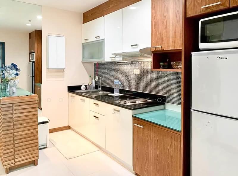 Sukhumvit Living Town, Bangkok, 299 Sukhumvit 21 Road, Khlongtoei Nua, Watthana, Bangkok, 2 Bedrooms, 63 sqm, Condo For Rent, by Boonraksa Sopak, 500293109 - DDproperty.com