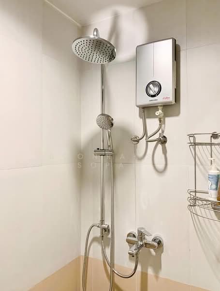 Sukhumvit Living Town, Bangkok, 299 Sukhumvit 21 Road, Khlongtoei Nua, Watthana, Bangkok, 2 Bedrooms, 63 sqm, Condo For Rent, by Boonraksa Sopak, 500293109 - DDproperty.com
