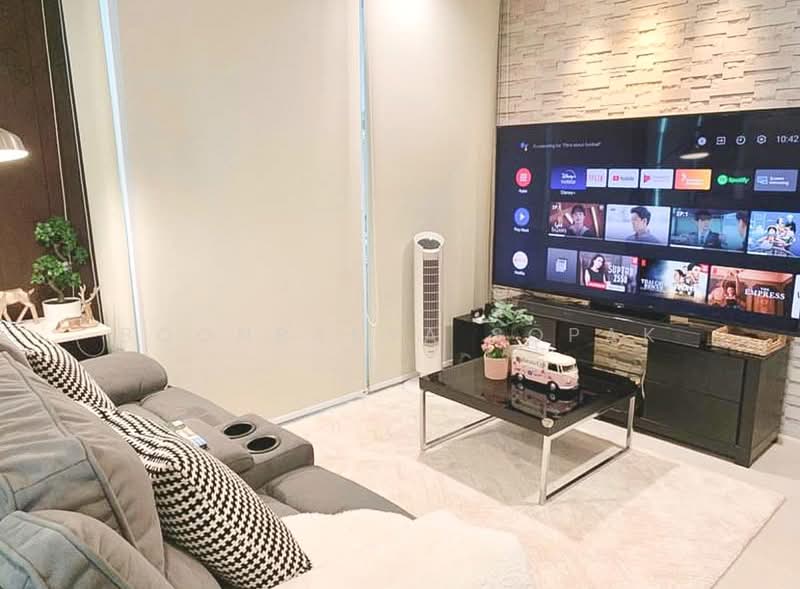 Sukhumvit Living Town, Bangkok, 299 Sukhumvit 21 Road, Khlongtoei Nua, Watthana, Bangkok, 2 Bedrooms, 63 sqm, Condo For Rent, by Boonraksa Sopak, 500293109 - DDproperty.com