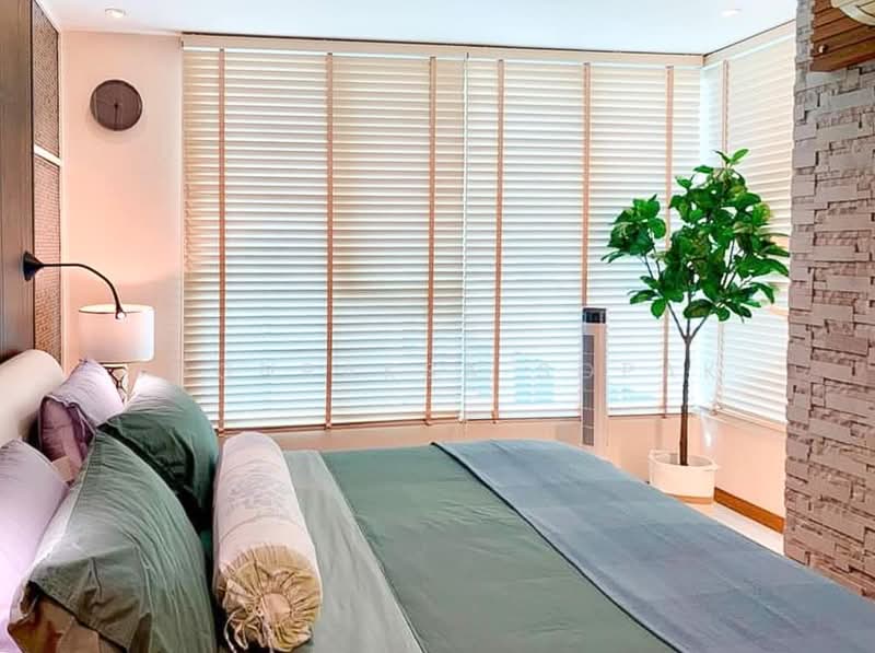 Sukhumvit Living Town, Bangkok, 299 Sukhumvit 21 Road, Khlongtoei Nua, Watthana, Bangkok, 2 Bedrooms, 63 sqm, Condo For Rent, by Boonraksa Sopak, 500293109 - DDproperty.com