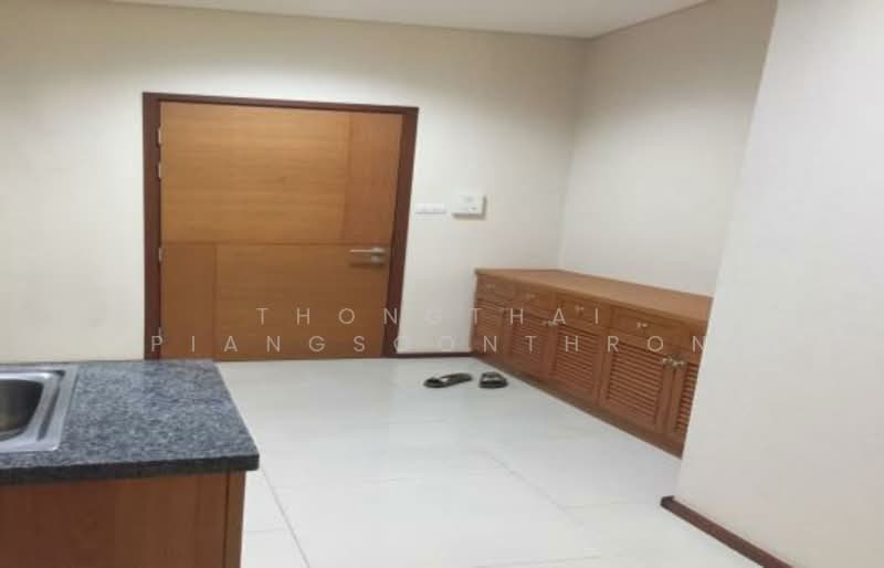 Villa Sathorn, Bangkok, 5 KrungThonBuri Road, Khlong Ton Sai, Khlong San, Bangkok, 1 Bedroom, 54 sqm, Condo For Rent, by Thongthai Piangsoonthron, 500293110 - DDproperty.com