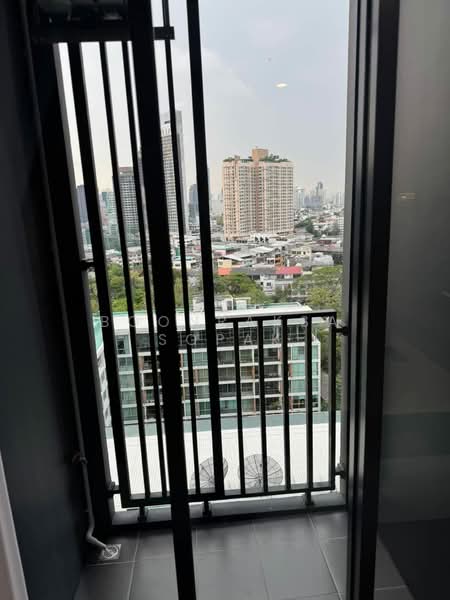 IDEO Sukhumvit Rama 4, Bangkok, Soi Sukhumvit 44, Sukhumvit Road, Phra Kanong, Khlong Toei, Bangkok, 1 Bedroom, 30 sqm, Condo For Rent, by Boonraksa Sopak, 500293167 - DDproperty.com