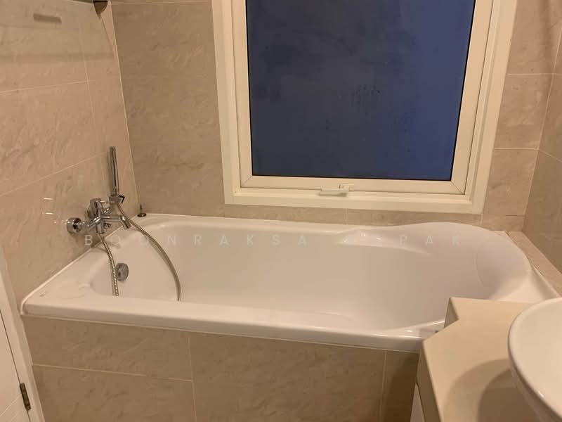 Baan Siri 24, Bangkok, 39 Sukhumvit 24 Alley, Khong Tan, Khlong Toei, Bangkok, 2 Bedrooms, 94 sqm, Condo For Rent, by Boonraksa Sopak, 500293240 - DDproperty.com
