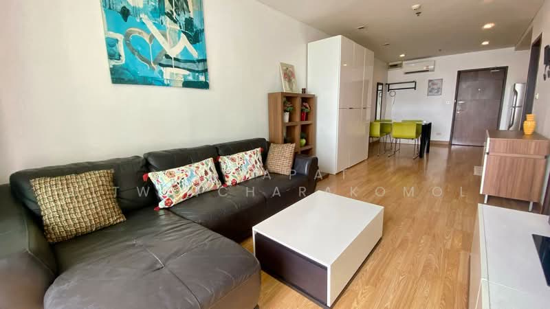Le Luk Condominium, Bangkok, 1599 291 Sukhumvit Rd, Phra Kanong Nua, Watthana, Bangkok, 1 Bedroom, 52 sqm, Condo For Rent, by Tanapat Jitwatcharakomol, 500293249 - DDproperty.com