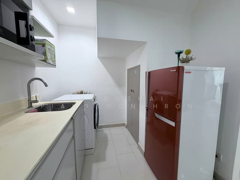 IDEO MOBI Sukhumvit 81, Bangkok, 2097 Sukhumvit Road, Bang Chak, Phra Khanong, Bangkok, 2 Bedrooms, 69 sqm, Condo For Rent, by Thongthai Piangsoonthron, 500293272 - DDproperty.com