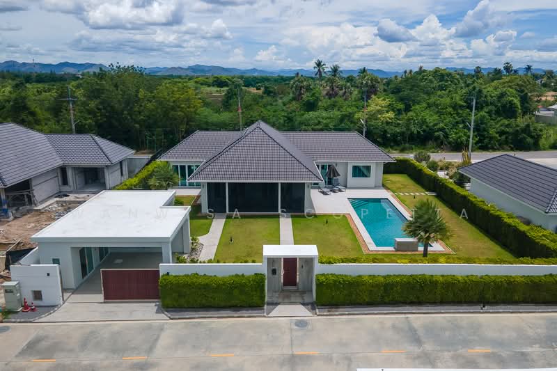 Baan Phu Thara Mountainside (Phase 4), Prachuap Khiri Khan, Hin Lek Fai, Hua Hin, Prachuap Khiri Khan, 3 Bedrooms, 250 sqm, Villa For Sale, by Wanwisa Scopetta, 500293274 - DDproperty.com