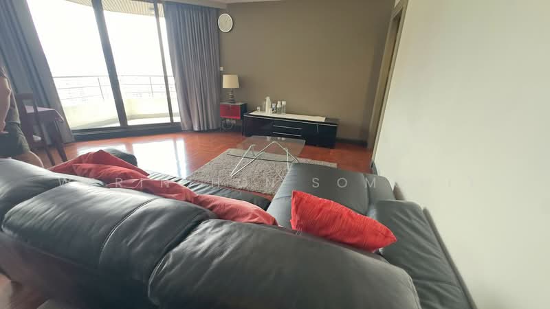 Lake Avenue Sukhumvit 16, Bangkok, Soi Sammitr Sukhumvit Road, Khlong Tan Nua, Watthana, Bangkok, 2 Bedrooms, 123 sqm, Condo For Sale, by Muhammad-ameen Waeyusoh, 500293278 - DDproperty.com