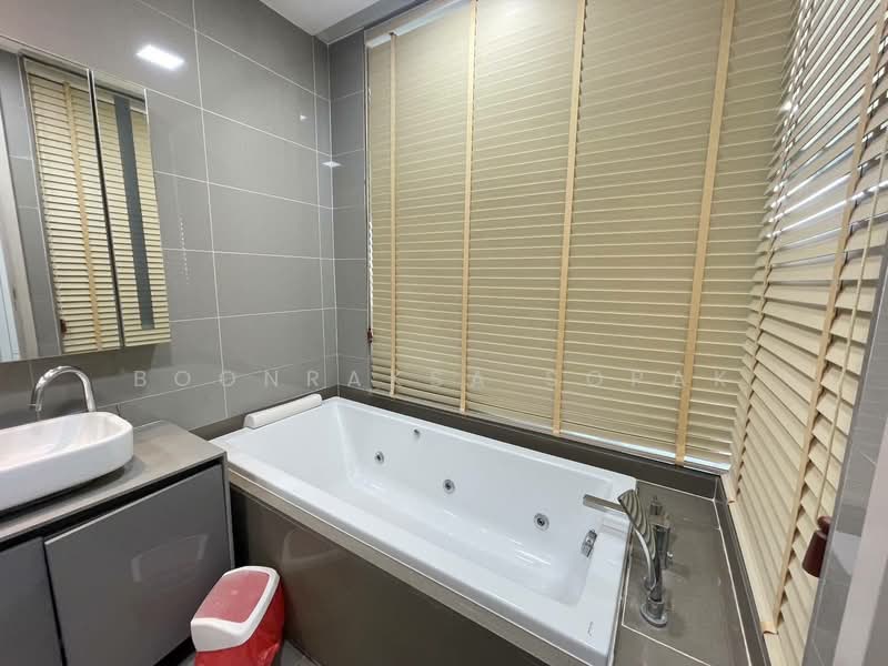 M Phayathai, Bangkok, 31 Phayatai Road, Thanon Phaya Thai, Ratchathewi, Bangkok, 2 Bedrooms, 69 sqm, Condo For Rent, by Boonraksa Sopak, 500293296 - DDproperty.com