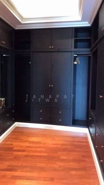 Millennium Residence, Bangkok, Sukhumvit Road, Khlong Toei, Khlong Toei, Bangkok, 3 Bedrooms, 316 sqm, Condo For Rent, by Tanapat Jitwatcharakomol, 500293362 - DDproperty.com
