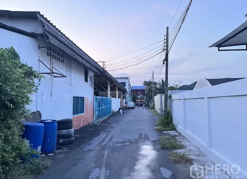 For Rent Warehouse 800 sqm in Lat Yao, Chatuchak, Bangkok HRE00725, Bangkok, Lat Yao, Chatuchak, Bangkok, , 800 sqm, Warehouse/Factory For Rent, by Hero Realtor Co., Ltd., 500293376 - DDproperty.com