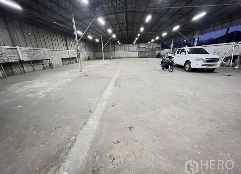 For Rent Warehouse 800 sqm in Lat Yao, Chatuchak, Bangkok HRE00725, กรุงเทพ, ลาดยาว, จตุจักร, กรุงเทพ, 800 ตร.ม., โกดัง-โรงงาน ให้เช่า, โดย Hero Realtor Co., Ltd., 500293376 - DDproperty.com