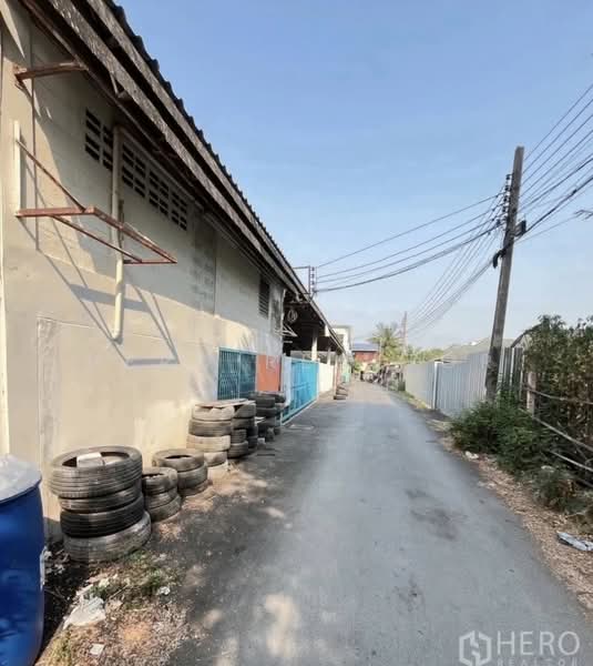 For Rent Warehouse 800 sqm in Lat Yao, Chatuchak, Bangkok HRE00725, Bangkok, Lat Yao, Chatuchak, Bangkok, , 800 sqm, Warehouse/Factory For Rent, by Hero Realtor Co., Ltd., 500293376 - DDproperty.com