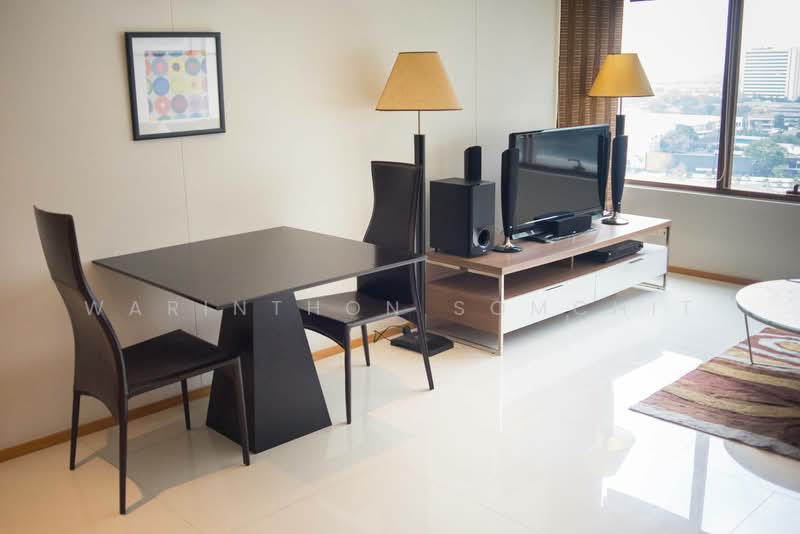 The Emporio Place, Bangkok, 93 Soi Sukhumvit 24, Sukhumvit Road, Khong Tan, Khlong Toei, Bangkok, 1 Bedroom, 47 sqm, Condo For Rent, by Warinthon Somchit, 500293383 - DDproperty.com