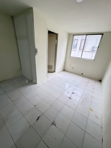 Commercial Building for Rent in a Prime Location on Sukhumvit Road (SPSJP328), Bangkok, สุขุมวิท60/2, Bang Chak, Phra Khanong, Bangkok, , 200 sqm, Shophouse For Rent, by Khun Jane, 500293390 - DDproperty.com