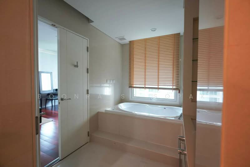 The Park Chidlom, Bangkok, 1 Petchaburi Road, Pathum Wan, Pathum Wan, Bangkok, 4 Bedrooms, 258 sqm, Condo For Rent, by Boonraksa Sopak, 500293416 - DDproperty.com